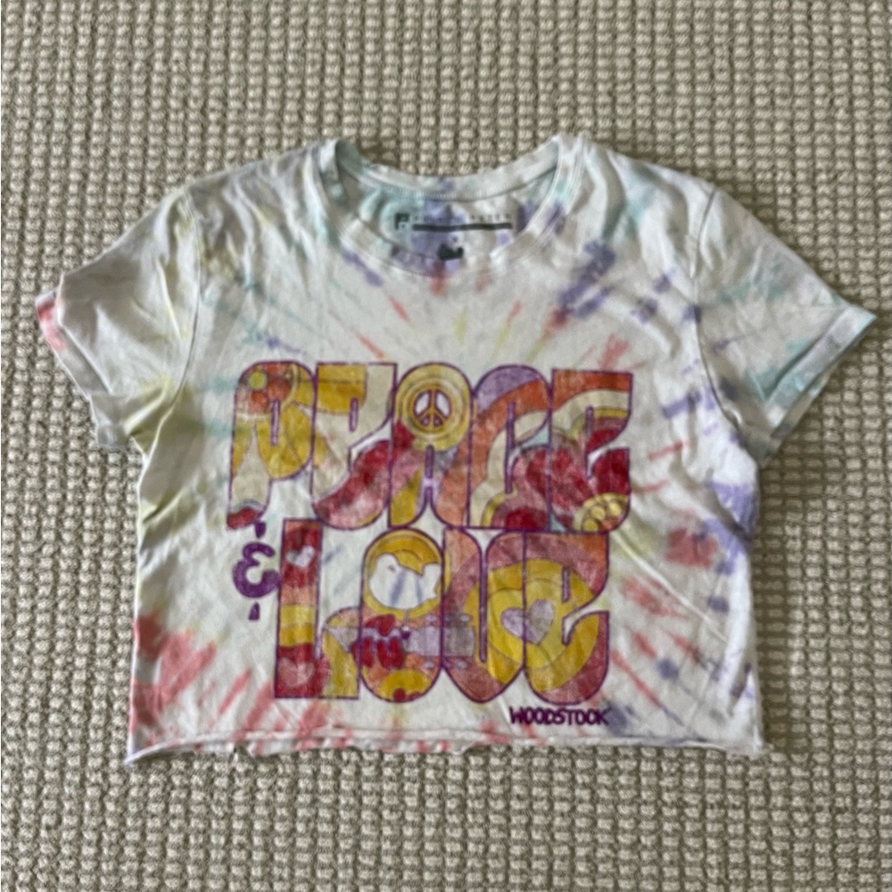Prince Peter Collection Cropped Peace & Love Woodstock T Shirt size Small